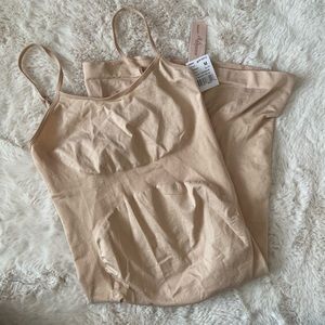 A Pea in the Pod Maternity Compression Slip, nude, size medium, new with tags